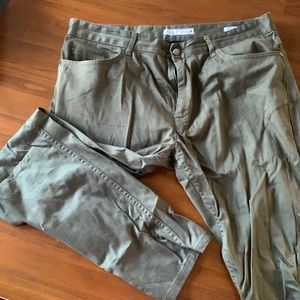 Men’s Zara pants